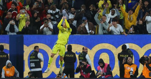 app下载-老而弥坚！30岁-40岁C罗比20岁-30岁C罗多进20球！